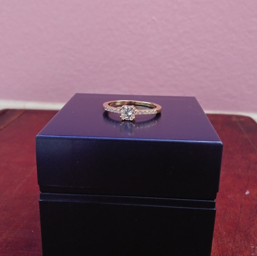 NWT Blush & Bar 18k Yellow Gold "Tianna" Ring (9)